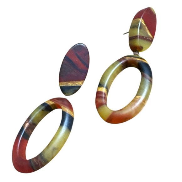 Handcrafted Lucite Red and Black Brazilian Artisan Dangle Earrings - Picture 2 of 4